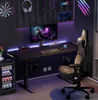ULTRADESK Herní stůl LEVEL V2, 140x68cm, 72-117cm, elektricky nastavitelná výška, bez podl (5)