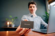 SSD Externí Verbatim Metal Mini SSD, 32031, 1000GB, černá, 2000 MB/s-R, USB C, 1750 MB/s-W (4)