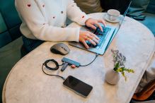 VERBATIM 32156 - USB-C víceportový rozbočovač Essentials 6-port šedý délka kabelu 18cm (4)