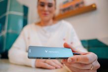 VERBATIM 32156 - USB-C víceportový rozbočovač Essentials 6-port šedý délka kabelu 18cm (2)