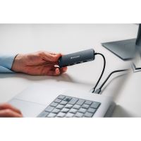 VERBATIM 32151 - USB (3.2) hub 8-port šedá délka kabelu 15cm 1x USB C 3x USB A 2x HDM (9)